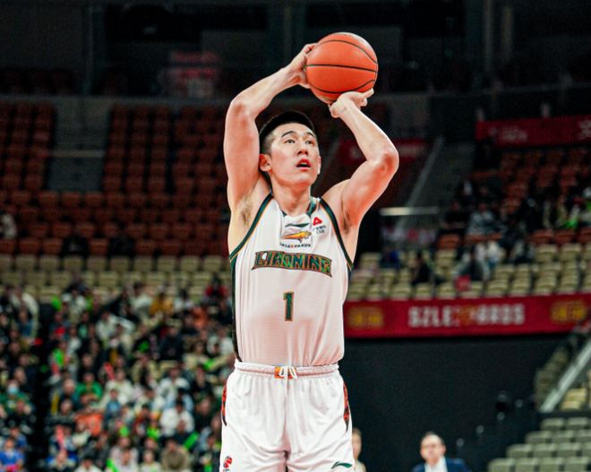 辽宁客场不敌浙江终结两连胜 浙江四连胜赵继伟