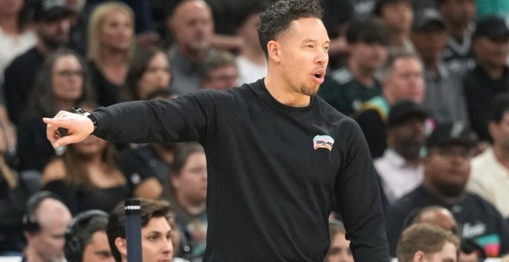 马刺加时赛惜败掘金 关键球失误成败因