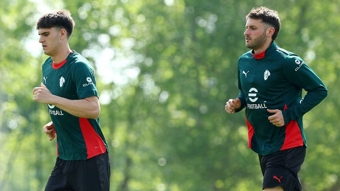 米兰内洛理疗室迎来双星，备战关键期